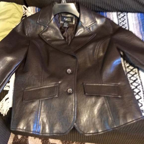 Jacket - Picture 2 of 3